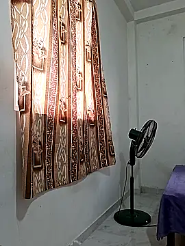 Snapshot of BeautyGirl_sara chatting on 01-08-26, 07:10 BeautyGirl sara online show from 01-08-26, 07:10