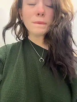 Snapshot of Mimiumuy chatting on 10-28-25, 03:14 Mimiumuy online show from 10-28-25, 03:14