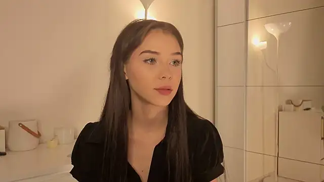 slyshypie online show from 11-16-25, 02:11