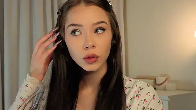 slyshypie online show from 11-19-25, 01:11