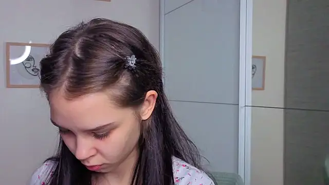 slyshypie online show from 12-02-25, 01:05