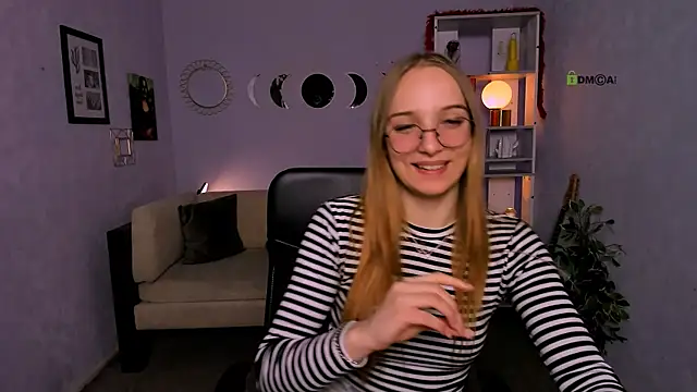 keylas moan online show from 04-22-26, 11:23