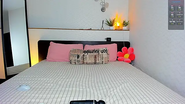 charlottacardi online show from 11-13-25, 03:05