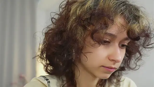 MimiLicks online show from 10-13-25, 07:30