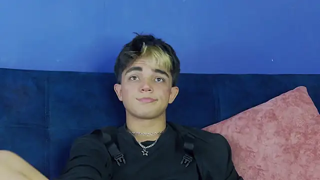 LucaDelart online show from 09-11-25, 12:27