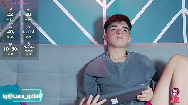 LucaDelart online show from 10-22-25, 12:49