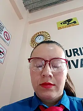 Hannah-colx online show from 10-17-25, 04:53