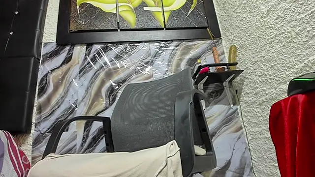 Snapshot of luiferrodri chatting on 09-13-25, 11:26 luiferrodri online show from 09-13-25, 11:26