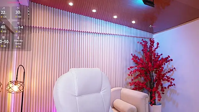 GiaNovak online show from 10-27-25, 11:47