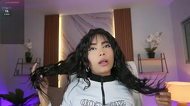 GiaNovak online show from 12-17-25, 07:09