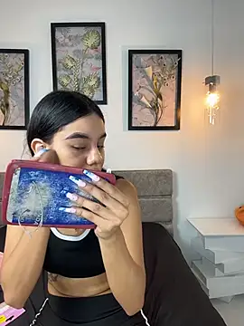 Snapshot of DannySamm chatting on 11-13-25, 12:59 DannySamm online show from 11-13-25, 12:59