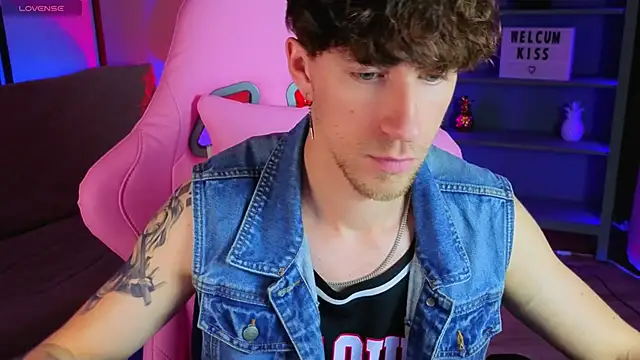 mark caron online show from 10-19-25, 08:20