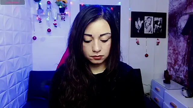 Eva Roussell online show from 12-05-25, 02:36