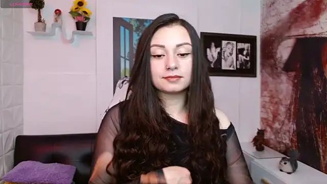 Eva Roussell online show from 04-21-26, 02:45