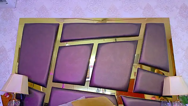 EmilieLake online show from 03-11-26, 09:43