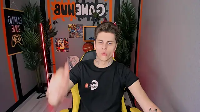 JackWolw online show from 10-15-25, 04:56