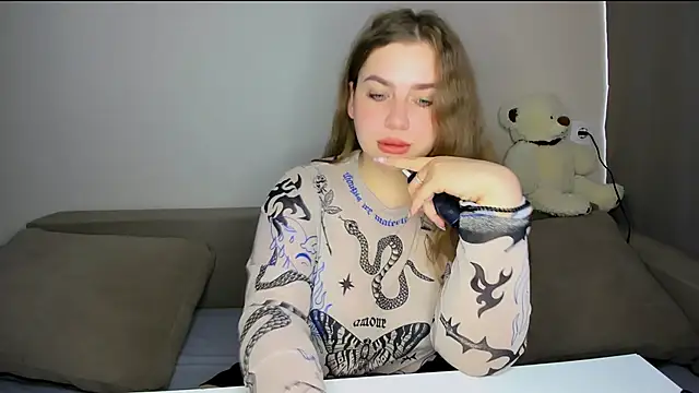 Snapshot of yourgem__ chatting on 05-01-26, 03:00 yourgem online show from 05-01-26, 03:00