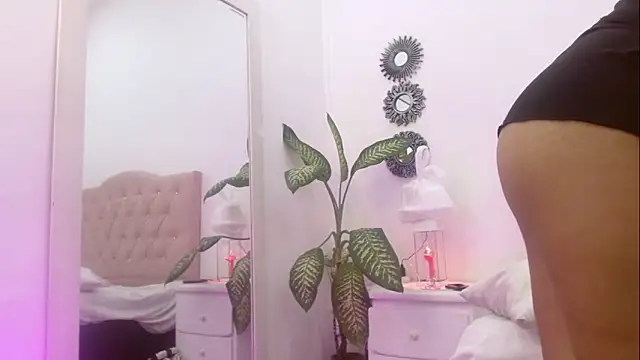 Snapshot of ivy_scorpio chatting on 09-14-25, 10:09 ivy scorpio online show from 09-14-25, 10:09