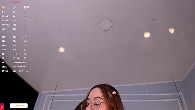 sakura Gomez online show from 02-11-26, 08:25