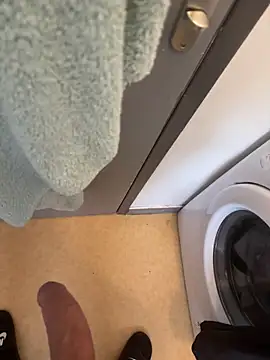 cook907920 online show from 09-16-25, 03:02