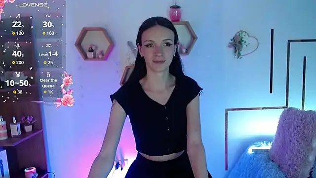 AuroraHans1 online show from 04-12-26, 06:18