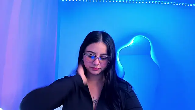 val ferrer online show from 10-07-25, 11:13