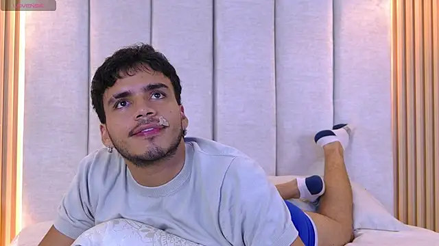 AlexanderJordan online show from 10-13-25, 09:48