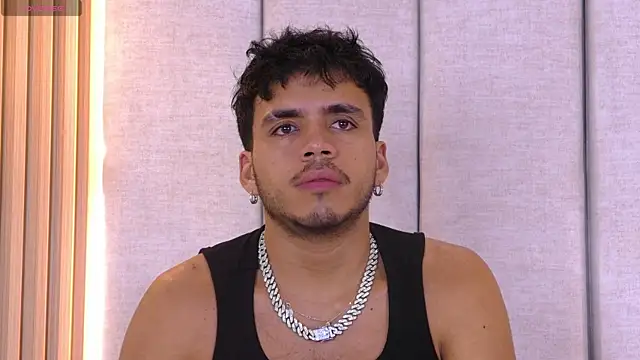 AlexanderJordan online show from 10-26-25, 01:11