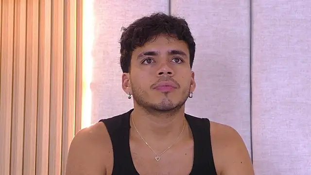 Snapshot of AlexanderJordan chatting on 11-08-25, 07:23 AlexanderJordan online show from 11-08-25, 07:23