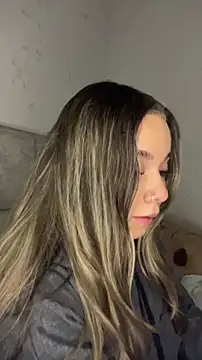 AnnyLopezzz  online show from 11-23-25, 06:02