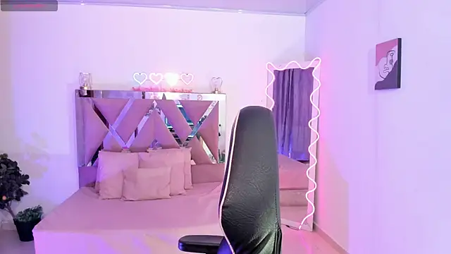 Babyvenu tay online show from 04-28-26, 03:33