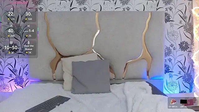 Hanaa tay online show from 10-15-25, 12:05