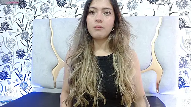 Hanaa tay online show from 10-18-25, 11:33