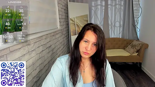 Snapshot of Lea_shadom chatting on 05-28-26, 01:03 Lea shadom online show from 05-28-26, 01:03