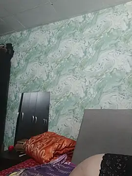 Snapshot of MayaLuna1 chatting on 11-04-25, 04:50 MayaLuna1 online show from 11-04-25, 04:50