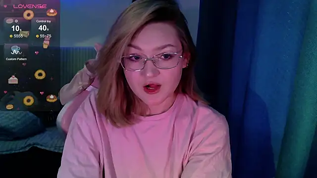 cute1stranger online show from 10-26-25, 06:30
