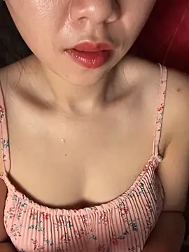 Yumii 09 online show from 11-30-25, 08:35