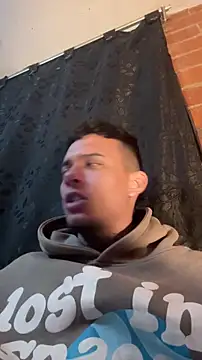 Snapshot of Mrjustin_sebas chatting on 03-04-26, 11:22 Mrjustin sebas online show from 03-04-26, 11:22