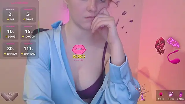 Snapshot of Ophelia_lime chatting on 11-21-25, 09:30 Ophelia lime online show from 11-21-25, 09:30