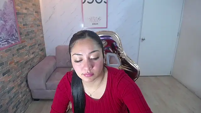 Snapshot of Ivony18_b chatting on 09-18-25, 03:19 Ivony18 b online show from 09-18-25, 03:19