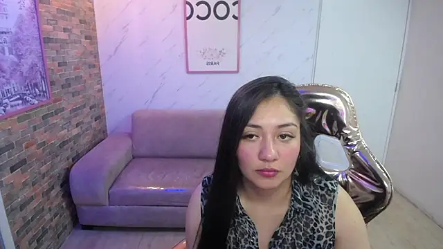 Snapshot of Ivony18_b chatting on 09-26-25, 03:10 Ivony18 b online show from 09-26-25, 03:10