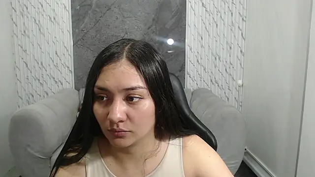 Snapshot of Ivony18_b chatting on 11-09-25, 12:36 Ivony18 b online show from 11-09-25, 12:36