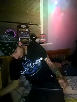 MODEST11 MMiILOO AMARO online show from 10-17-25, 04:48