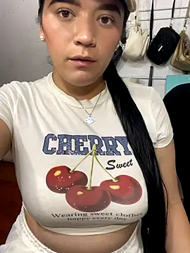 Snapshot of Xiomi_sexx chatting on 11-04-25, 10:53 Xiomi sexx online show from 11-04-25, 10:53