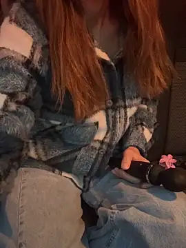 Snapshot of valori chatting on 10-17-25, 03:36 valori online show from 10-17-25, 03:36