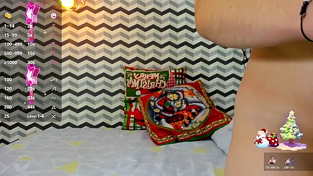 Snapshot of MOLLYSPENCER1 chatting on 12-13-25, 07:53 MOLLYSPENCER1 online show from 12-13-25, 07:53