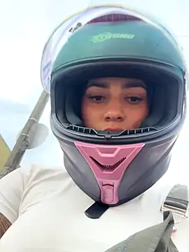 AlannaEvons online show from 11-15-25, 09:54