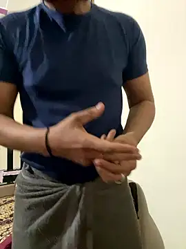 Snapshot of LOVE4GIRL chatting on 01-17-26, 05:16 LOVE4GIRL online show from 01-17-26, 05:16