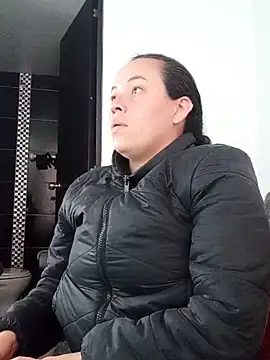  honey12 online show from 09-12-25, 01:22