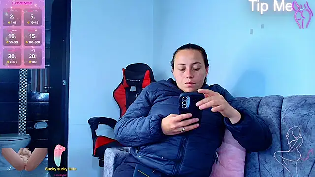  honey12 online show from 09-23-25, 12:52